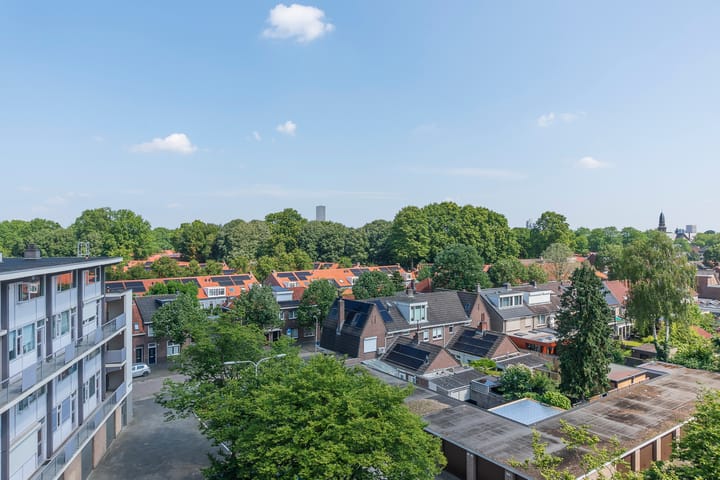 Foto 38 van Generaal Barberstraat 103