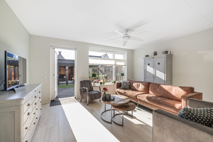 Foto 8 van Iepenlaan 7