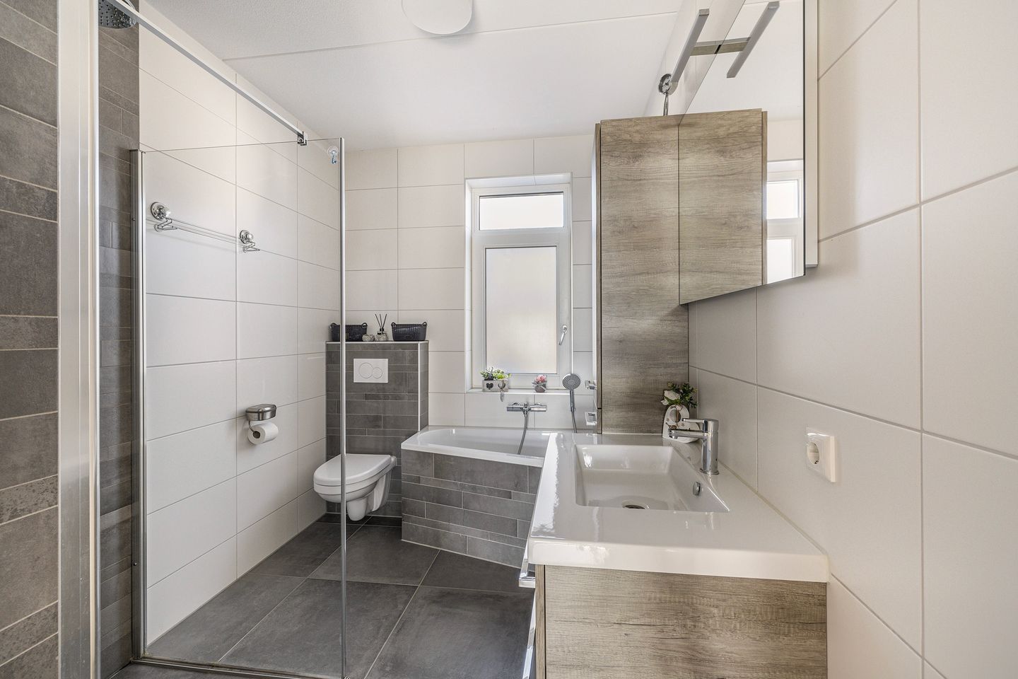 Photo 20 of Iepenlaan 7