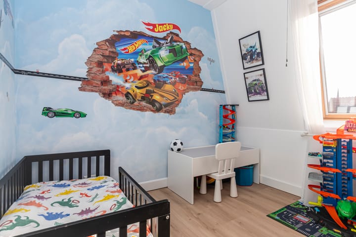 Foto 19 van Tieratesstraat 21