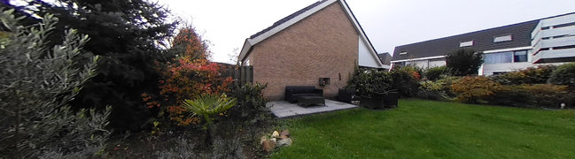 Bekijk 360° foto van Tuin van Bachstraat 10