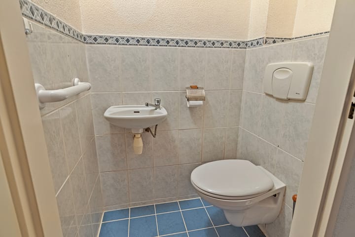 Photo 8 of Uivernest 1-A