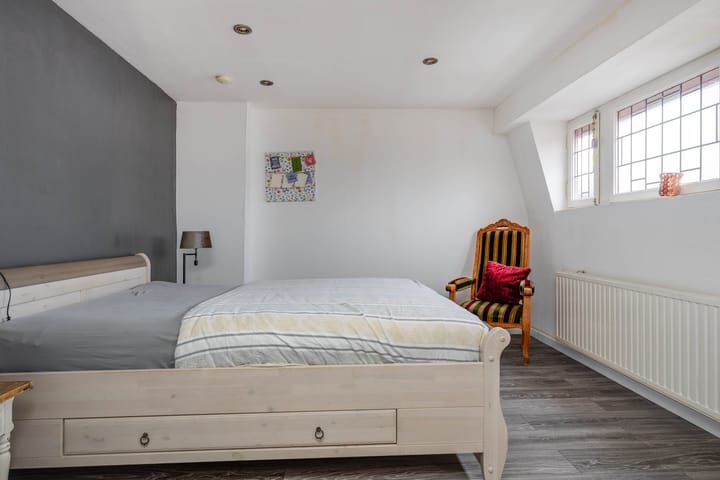 Foto 17 van Theresiastraat 46