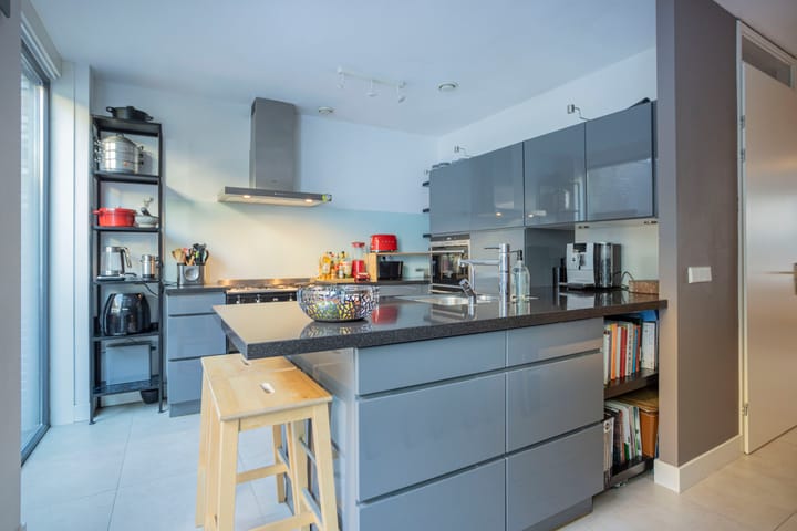 Foto 19 van Voltastraat 8