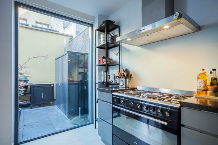 Foto 23 van Voltastraat 8