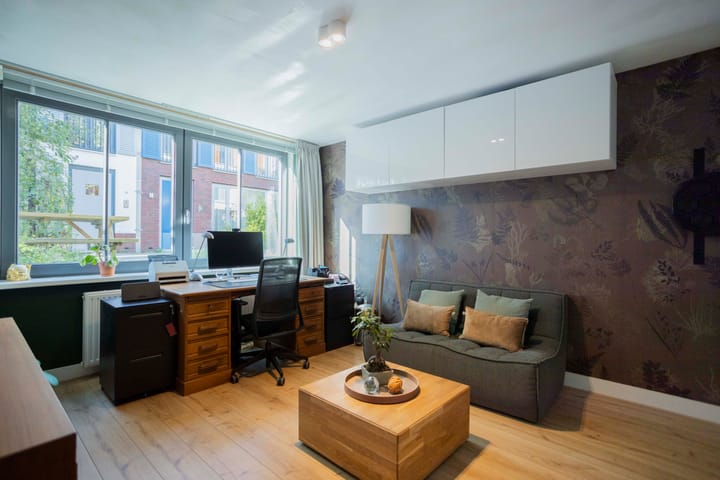 Foto 32 van Voltastraat 8