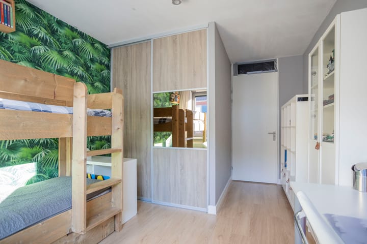 Foto 41 van Voltastraat 8