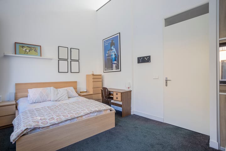 Foto 44 van Voltastraat 8