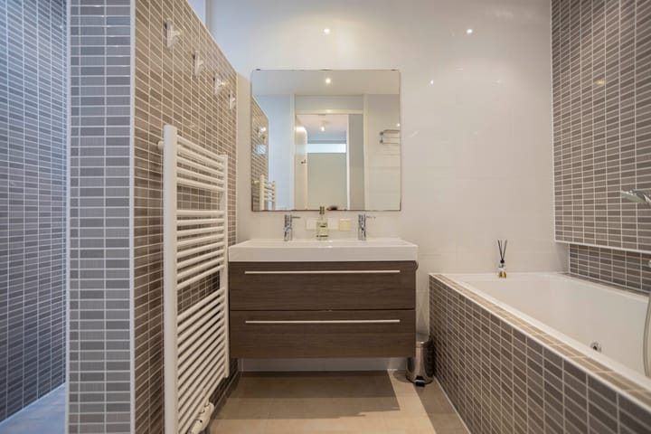 Foto 48 van Voltastraat 8