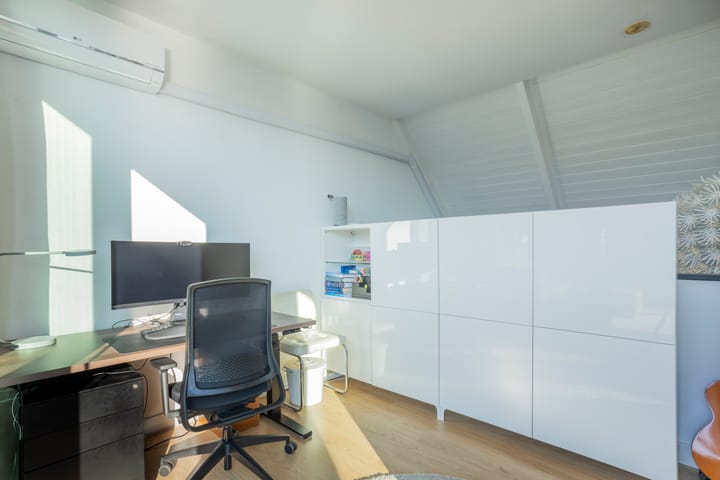 Foto 55 van Voltastraat 8