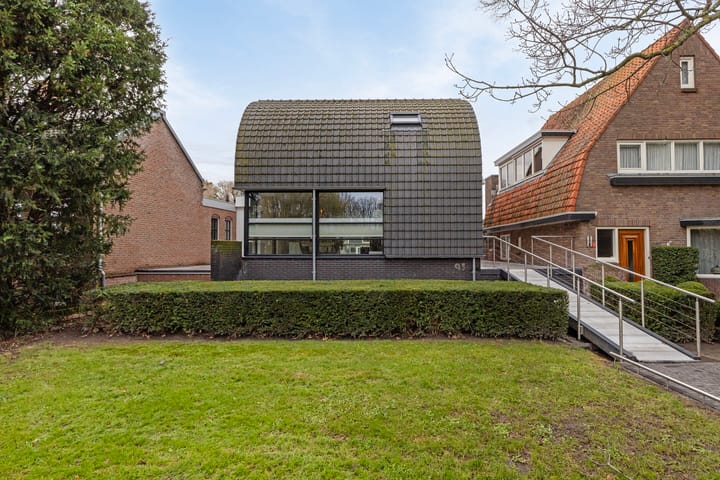 Foto 2 van Oostwal 93