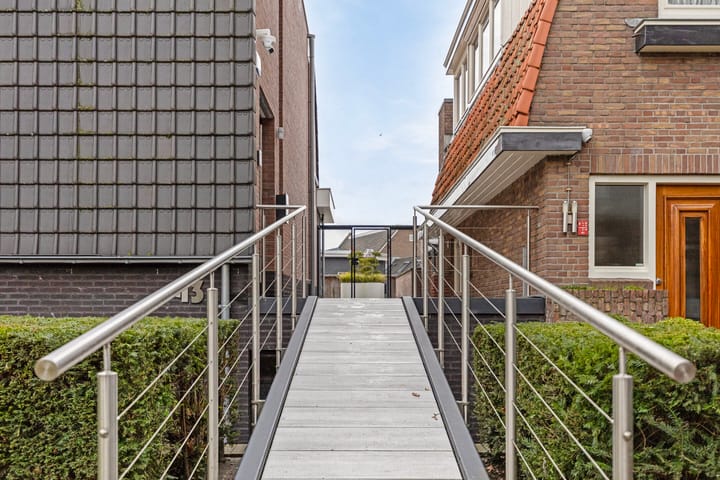 Foto 5 van Oostwal 93