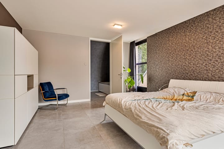 Foto 24 van Oostwal 93