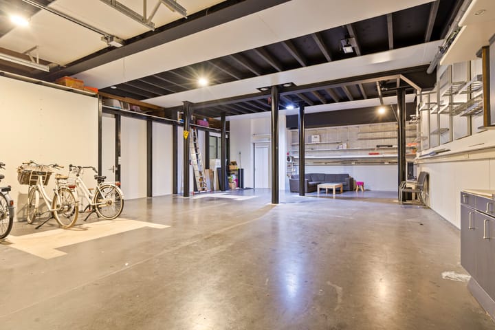 Foto 39 van Oostwal 93