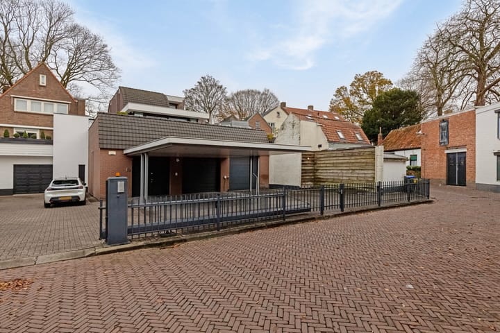 Foto 41 van Oostwal 93