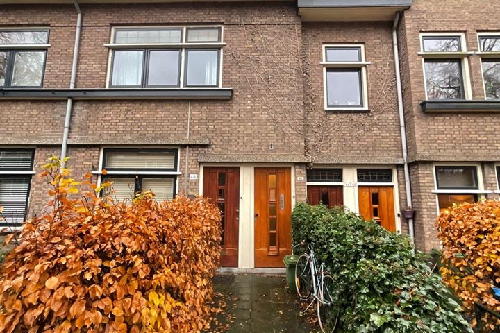 Bekijk foto 1 van J.P. Heijestraat 46