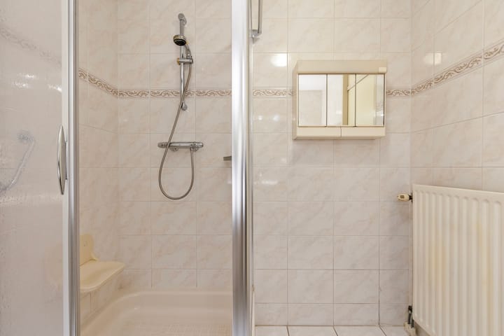 Foto 15 van Galerij 64