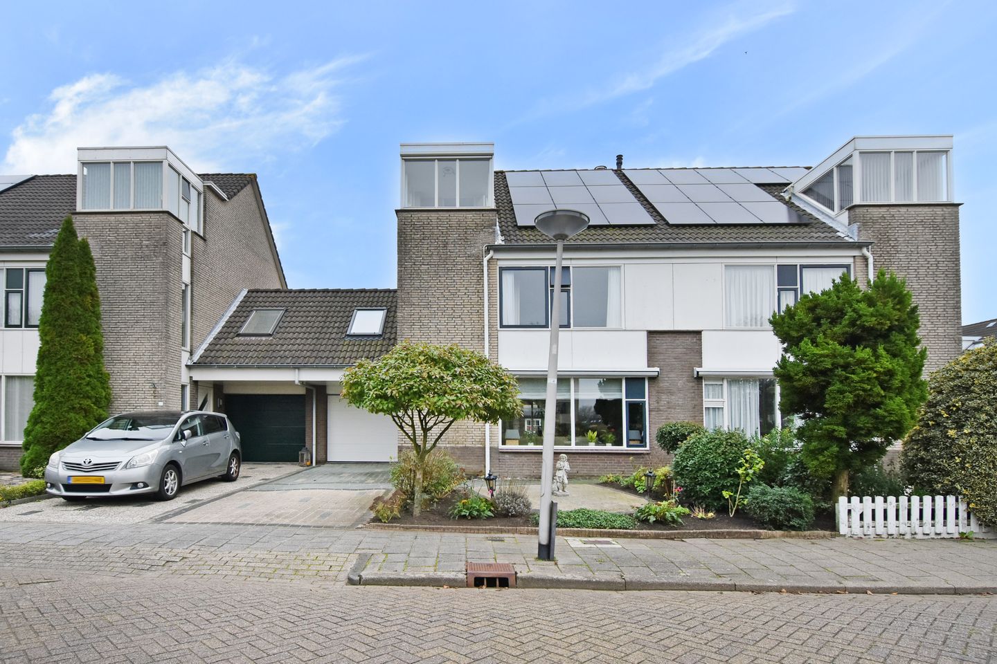 Foto 1 van Charlotte Salomonlaan 11