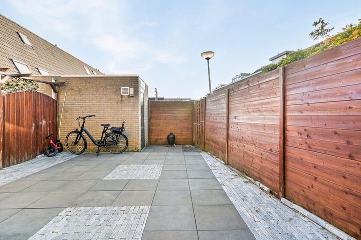 Foto 22 van Stadspolderstraat 2