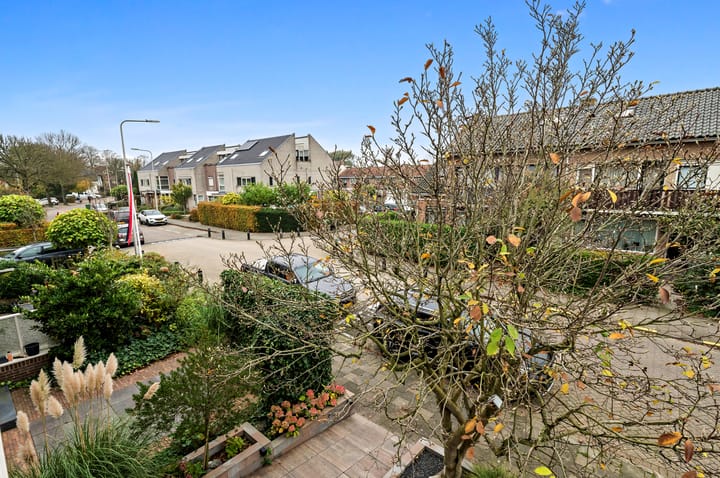 Foto 33 van Huis te Veldelaan 64