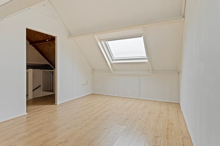 Foto 32 van Barten 80