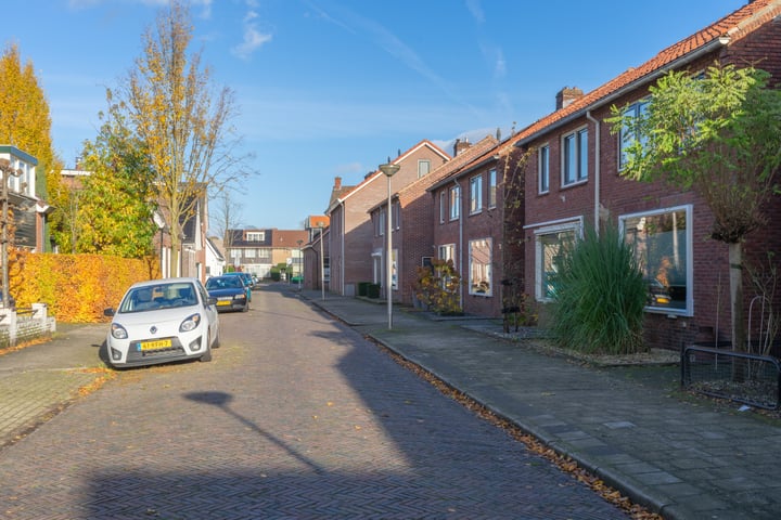 View photo 6 of Dr. Schaepmanstraat 78