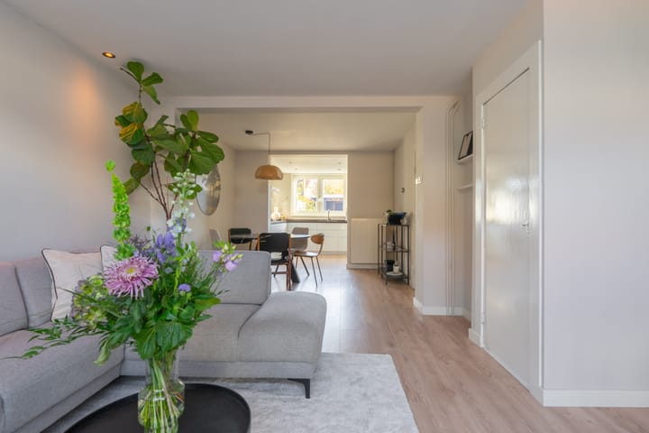 Photo 14 of Dr. Schaepmanstraat 78