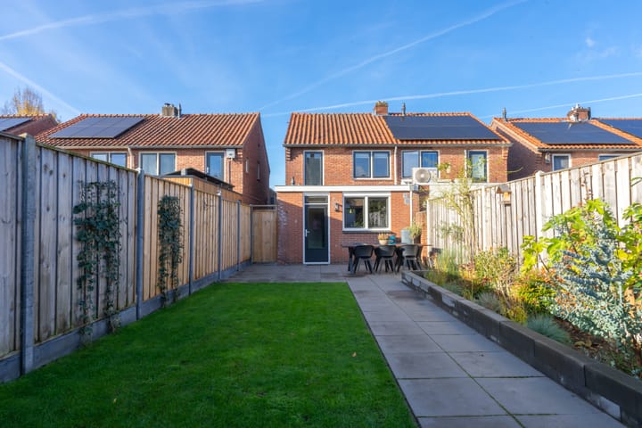 Photo 31 of Dr. Schaepmanstraat 78