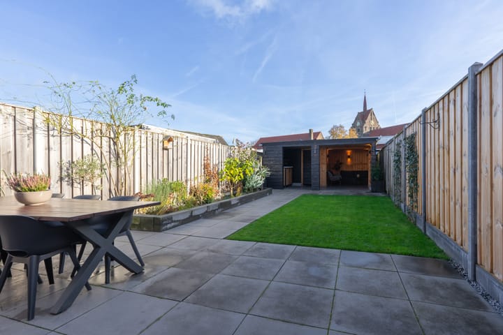 Photo 34 of Dr. Schaepmanstraat 78