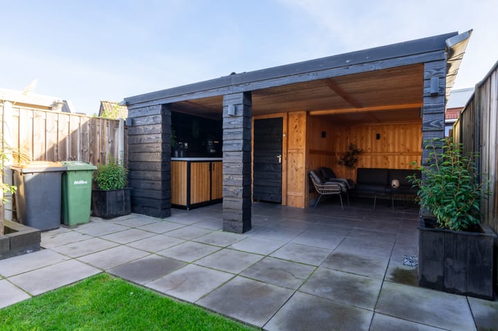 Photo 35 of Dr. Schaepmanstraat 78