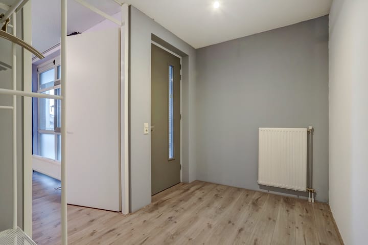 Foto 5 van Dotterbloem 31