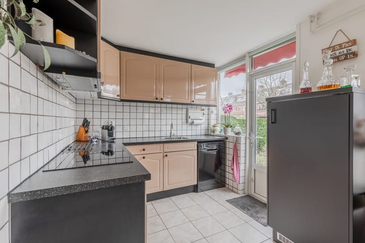 Foto 4 van Paulus Emtinckweg 25