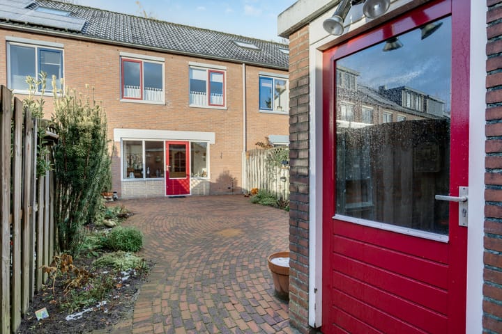 Foto 33 van Leonardo da Vincistraat 72