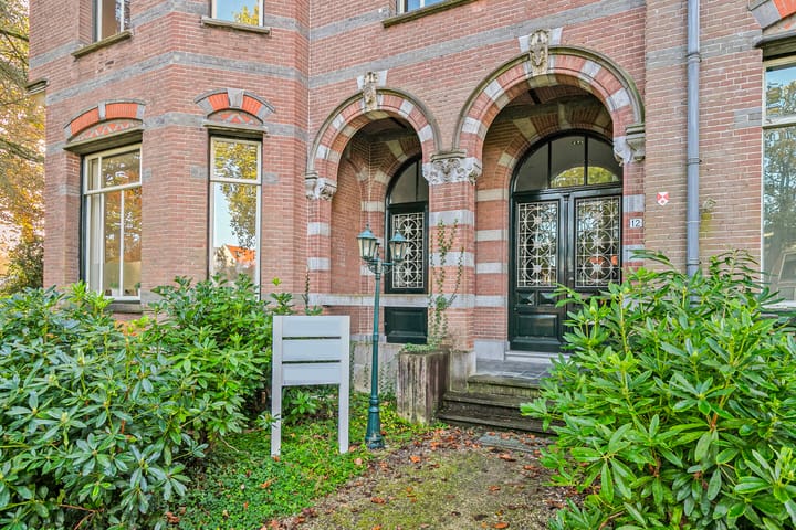 Photo 4 of Burgerhoutsestraat 12