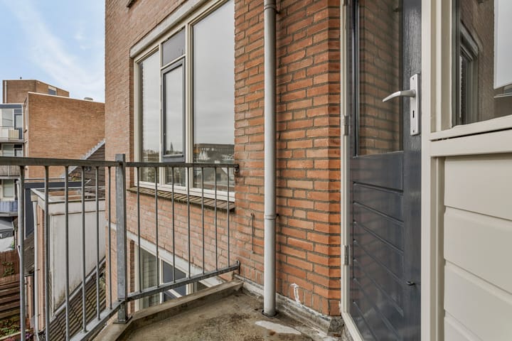 Foto 16 van Spuistraat 74