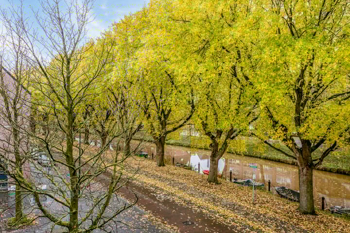 Foto 19 van Spuistraat 74