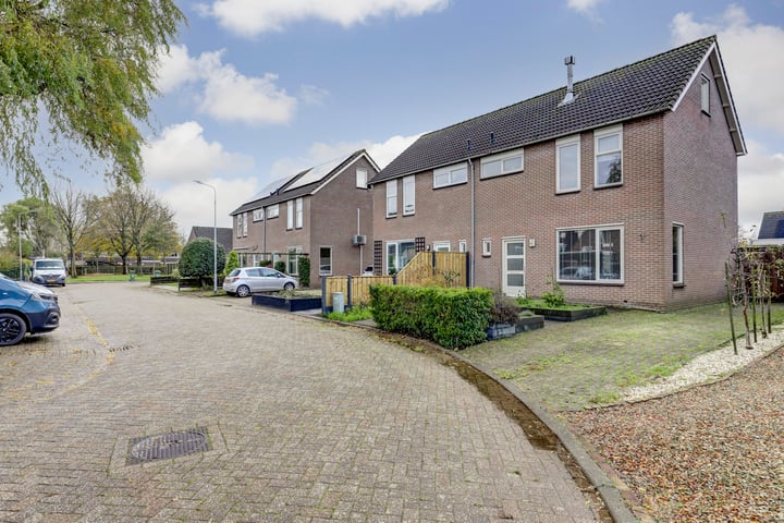 Bekijk foto 3 van Klaverstraat 17