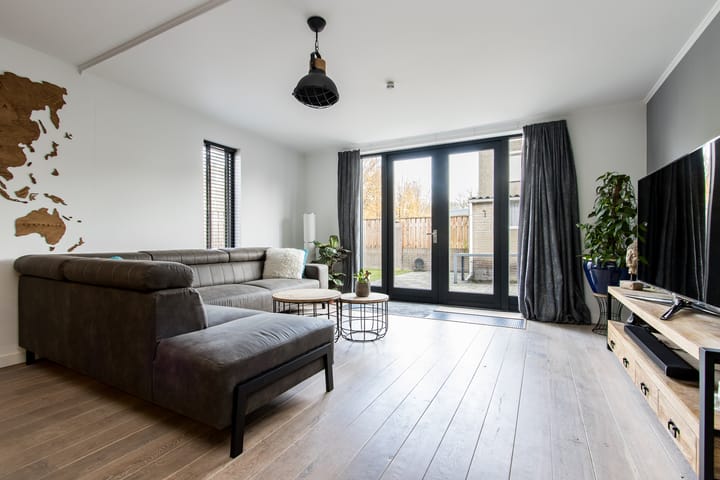 Foto 13 van A.B. van Lieshoutlaan 49