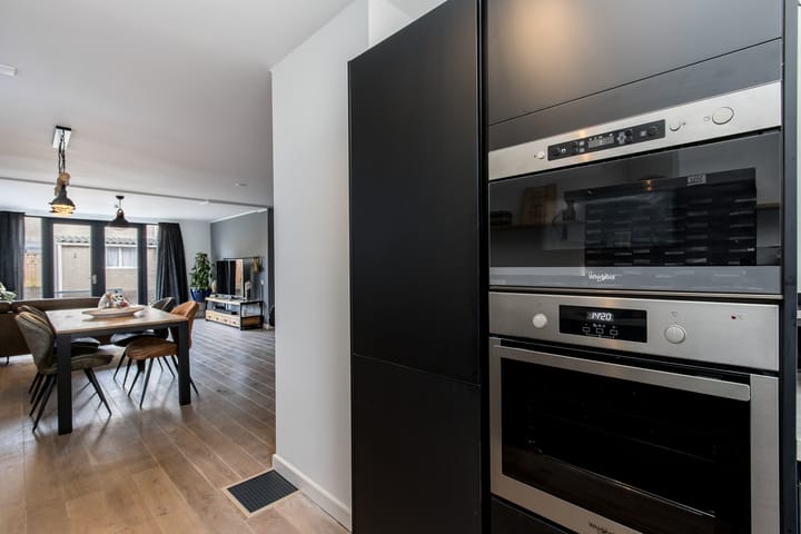 Foto 22 van A.B. van Lieshoutlaan 49