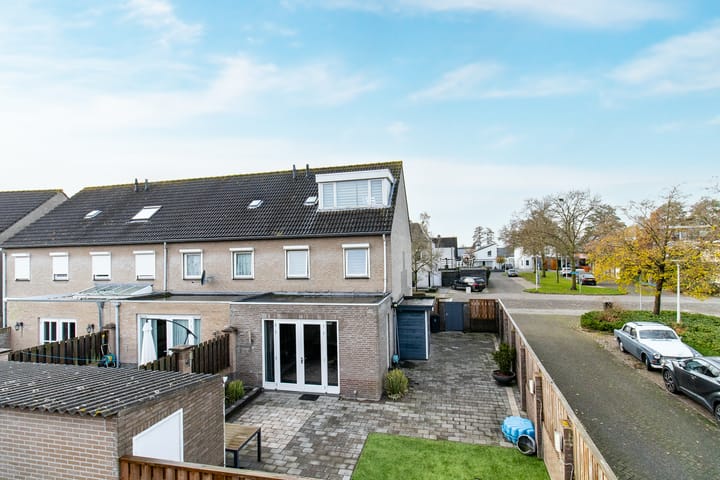 Foto 55 van A.B. van Lieshoutlaan 49