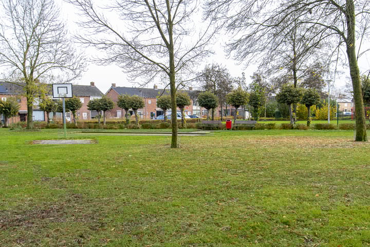 Foto 68 van A.B. van Lieshoutlaan 49