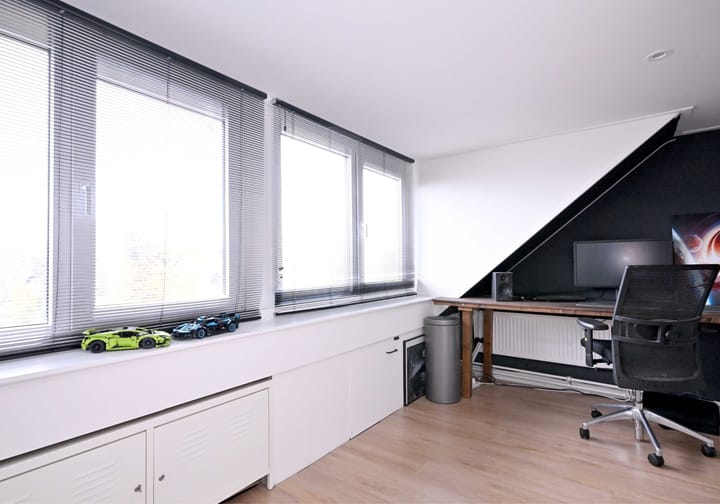 Foto 32 van Johan de Wittstraat 7