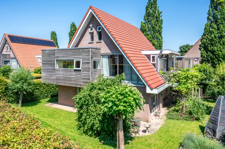 Foto 1 van Loeffenstraat 30