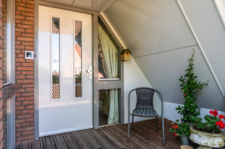 Foto 9 van Loeffenstraat 30