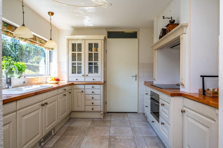 Foto 19 van Loeffenstraat 30