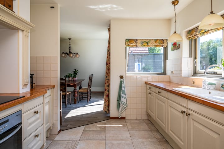 Foto 23 van Loeffenstraat 30