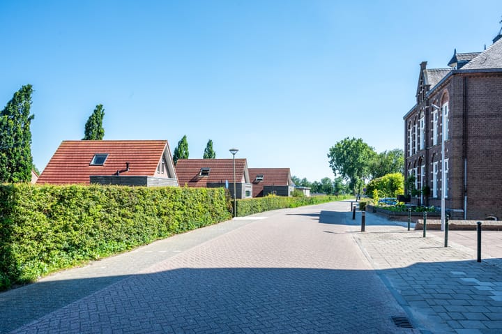 Foto 61 van Loeffenstraat 30