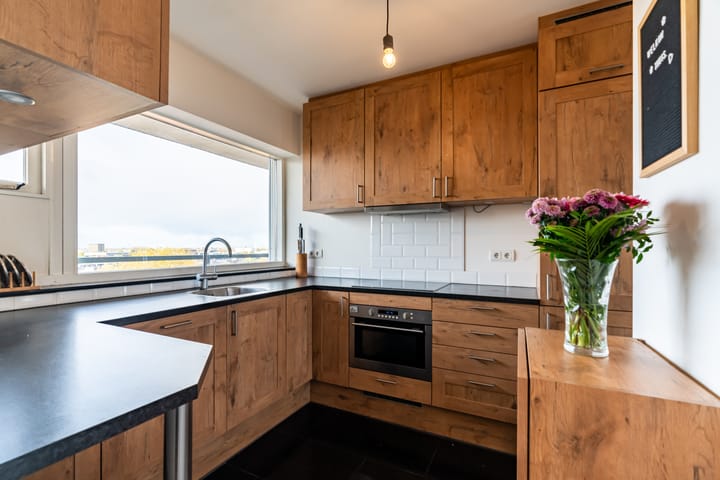 Foto 22 van Van Adrichemstraat 337