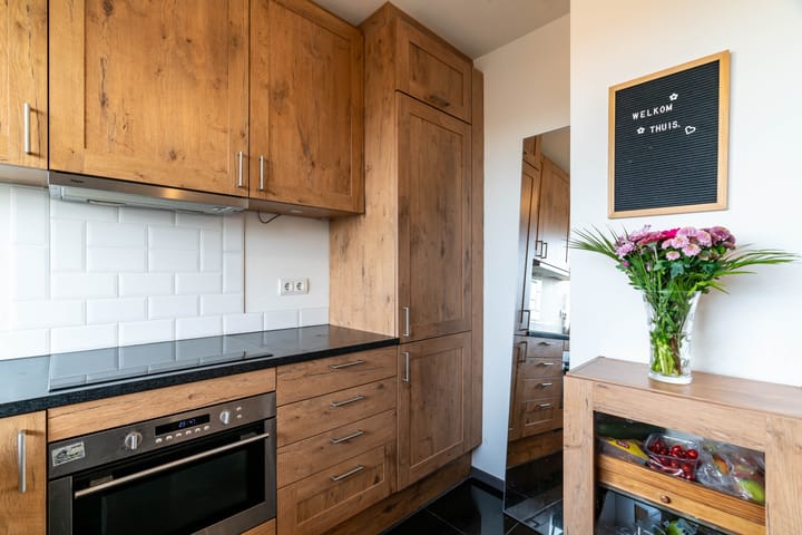 Foto 24 van Van Adrichemstraat 337