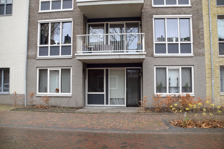 View photo 8 of Smidstraat 121